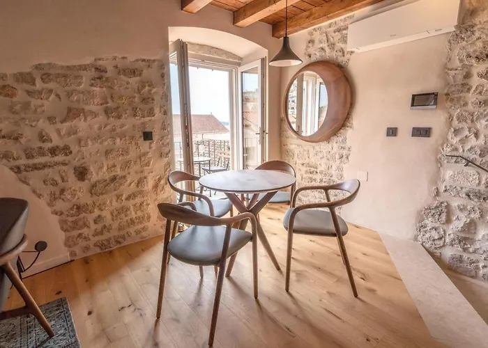 Apartment Porta Maestra *