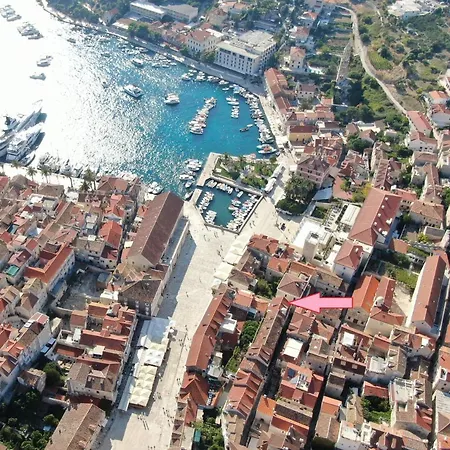 Porta Maestra Apartman *